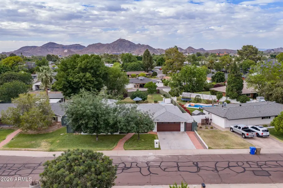 302 E Harmont Drive, Phoenix, AZ 85020 - #3