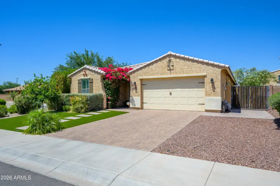 1070 E Oriole Drive, Gilbert, AZ 85297 - #2