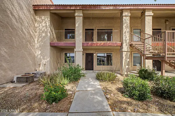 1440 N Idaho Road #1060, Apache Junction, AZ 85119