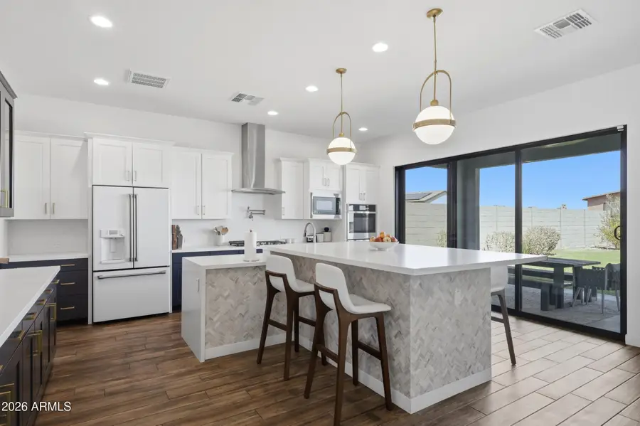 822 E Hopi Trail, Phoenix, AZ 85042 - #2
