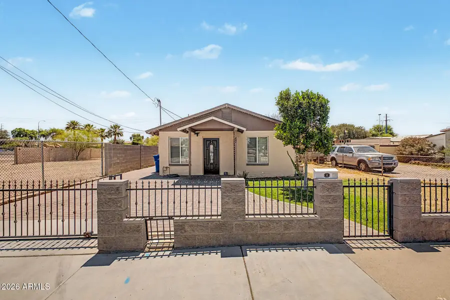 67 E Kesler Lane, Chandler, AZ 85225 - #2