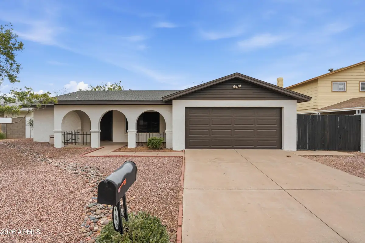 10007 N 48th Drive, Glendale, AZ 85302 - #1