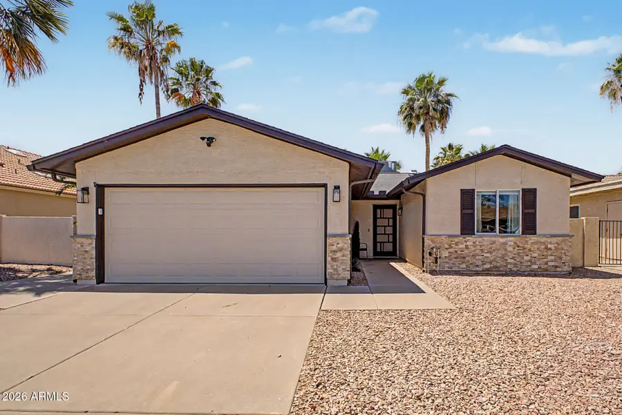 26410 S New Town Drive, Sun Lakes, AZ 85248 - #2