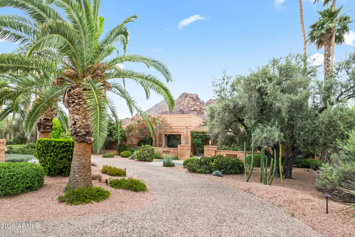 4737 E Valley Vista Lane, Paradise Valley, AZ 85253 - #1