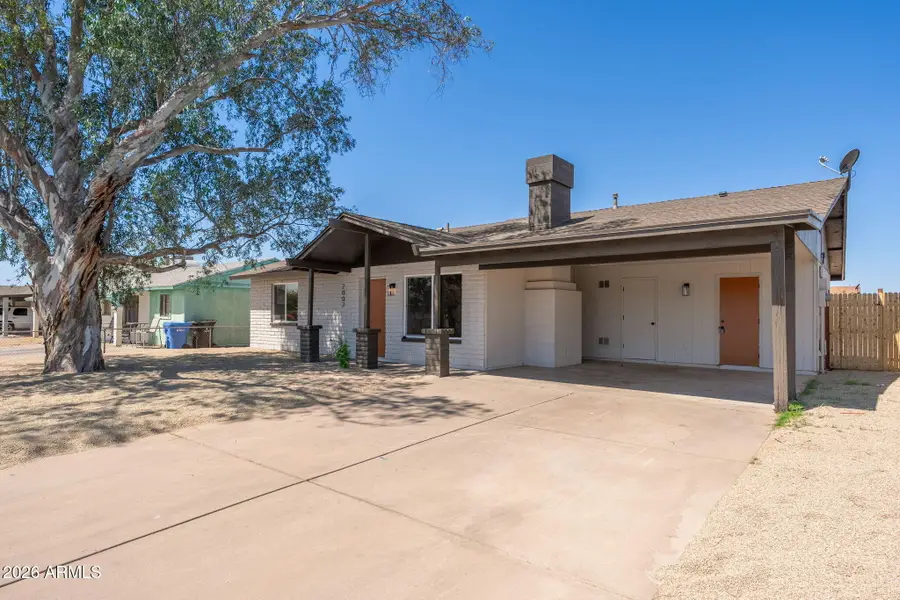 2002 N 54th Lane, Phoenix, AZ 85035 - #2