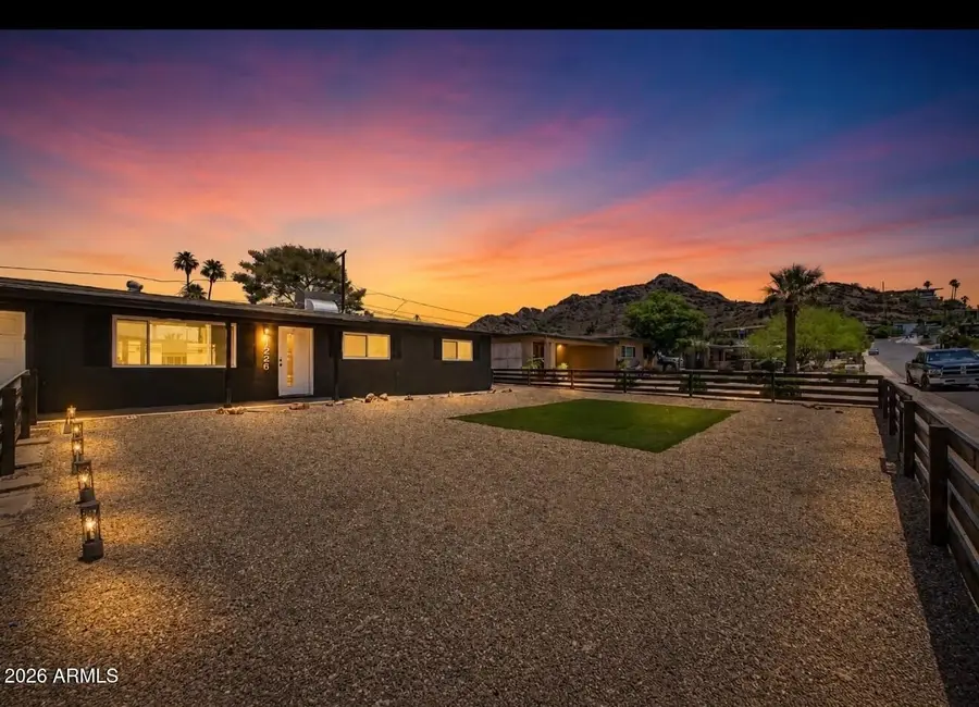 1226 E Butler Drive, Phoenix, AZ 85020 - #2