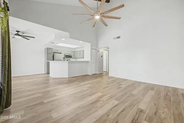 11666 N 28th Drive #223, Phoenix, AZ 85029