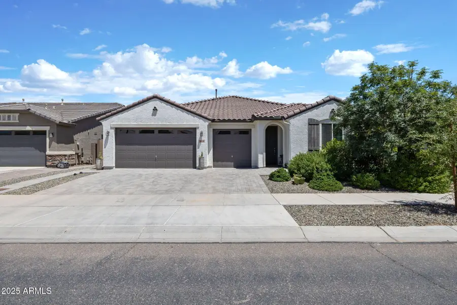 16118 W Desert Hills Drive, Surprise, AZ 85379 - #2