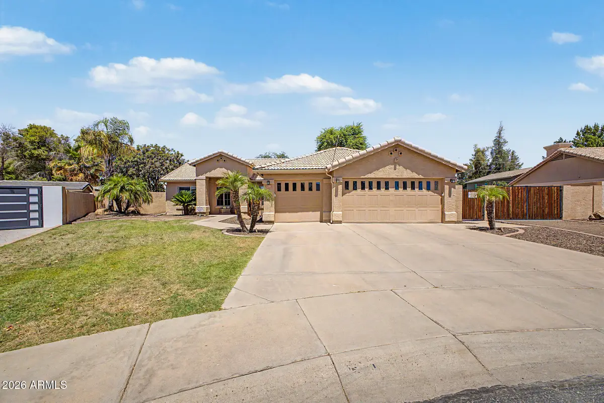 6844 W Columbine Drive, Peoria, AZ 85381 - #1