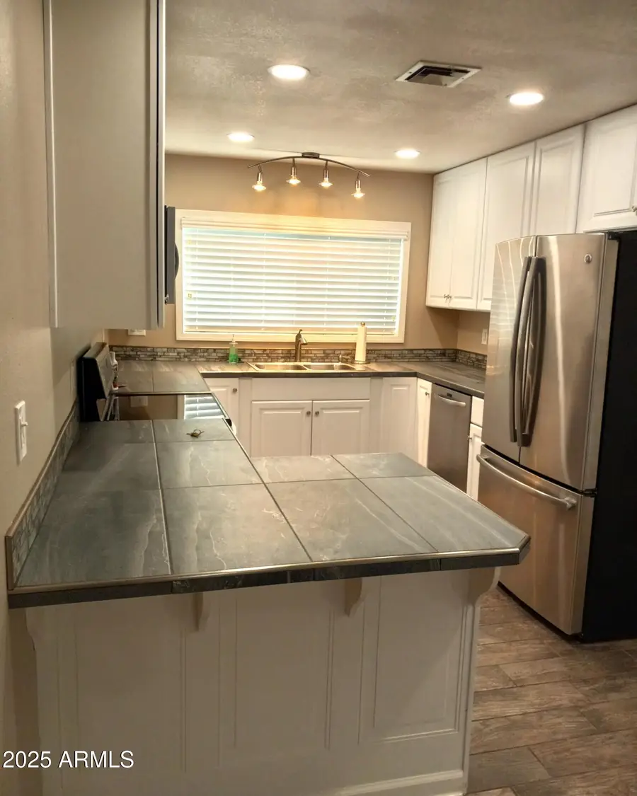 7509 E Rancho Vista Drive, Scottsdale, AZ 85251 - #2
