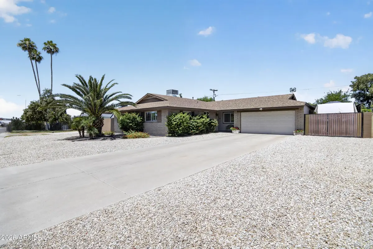 3738 W Morten Avenue, Phoenix, AZ 85051 - #1