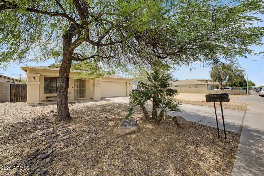2743 E Tamarisk Avenue, Phoenix, AZ 85040 - #2