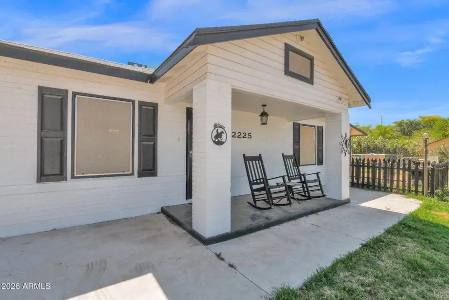 2225 W Morten Avenue #3, Phoenix, AZ 85021 - #3