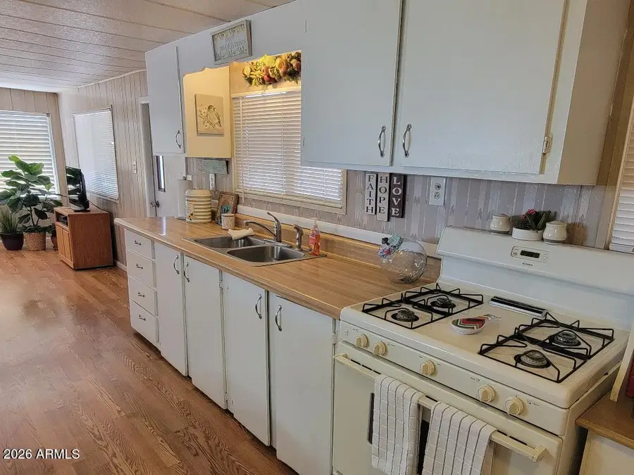 3610 N North Dakota Avenue, Florence, AZ 85132 - #3
