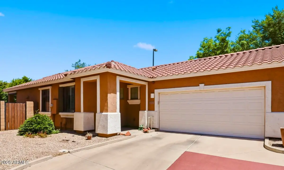 881 S Porter Street, Gilbert, AZ 85296 - #1