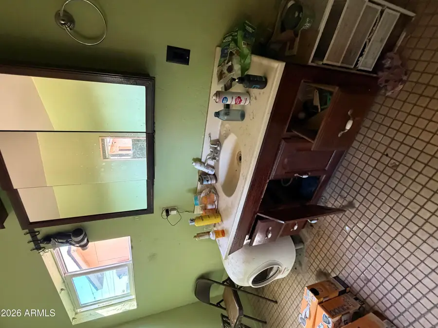 6033 S 7th Avenue, Phoenix, AZ 85041 - #2