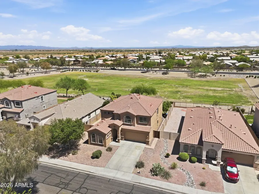 863 E Mule Train Trail, San Tan Valley, AZ 85143 - #2