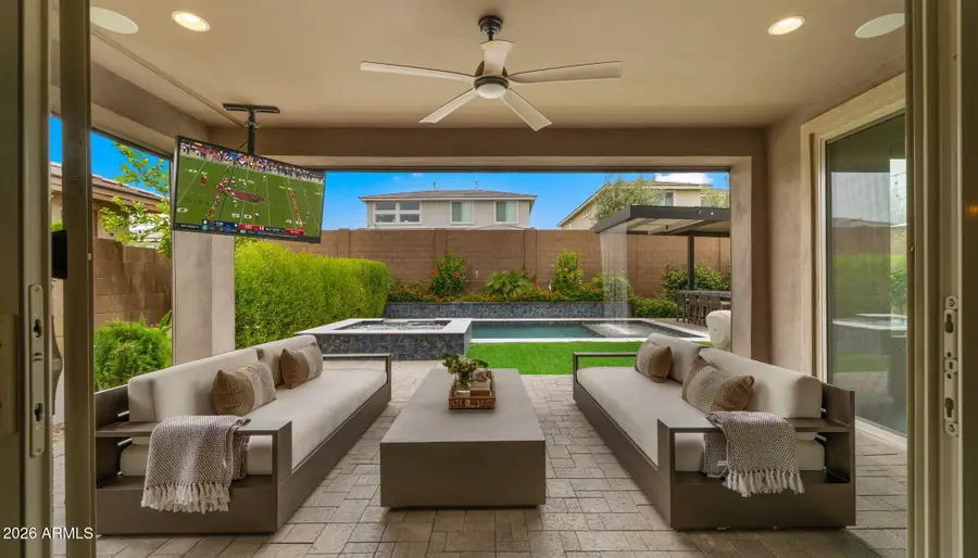 5946 E Abraham Lane, Phoenix, AZ 85054 - #3