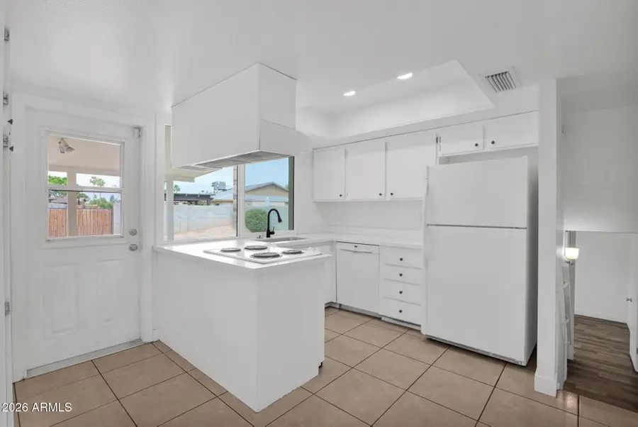 4810 S Elm Street, Tempe, AZ 85282 - #3
