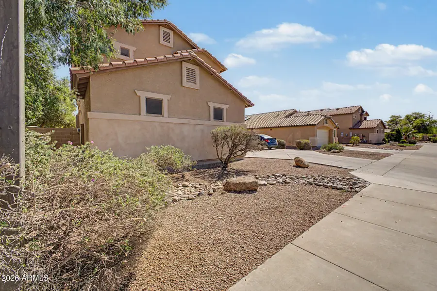 16219 W Hammond Street, Goodyear, AZ 85338 - #2