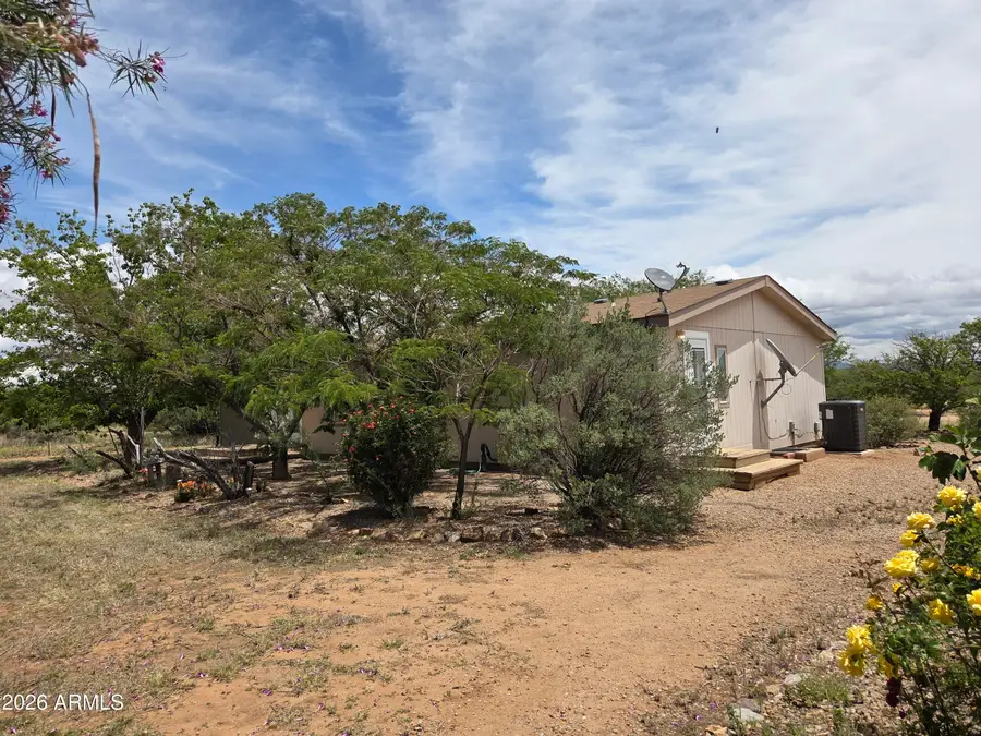 9041 E Moon Shadow Trail, Hereford, AZ 85615 - #2