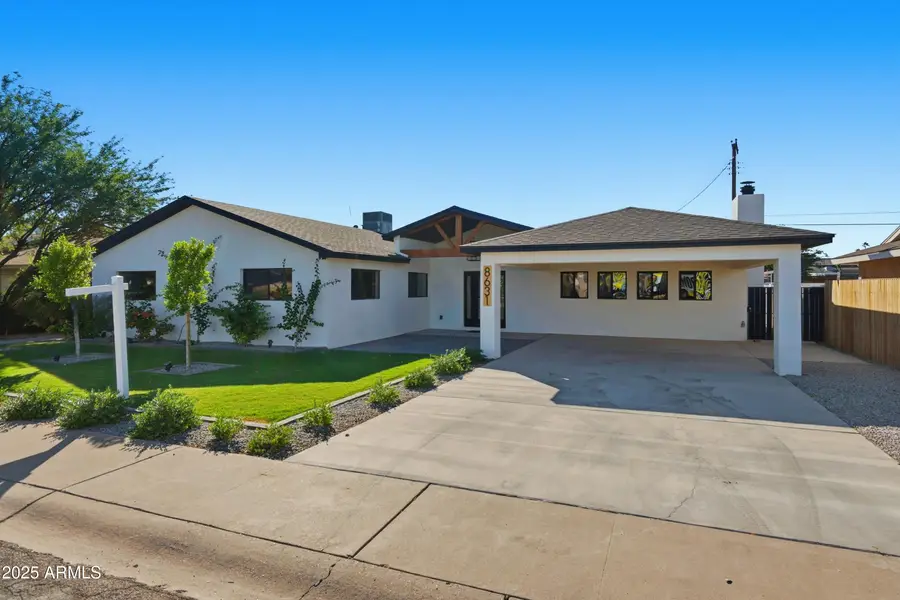8631 E Thomas Road, Scottsdale, AZ 85251 - #2