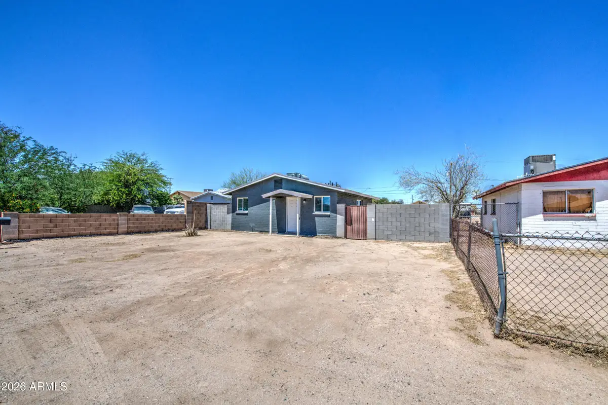 314 W Seagoe Avenue, Coolidge, AZ 85128 - #1