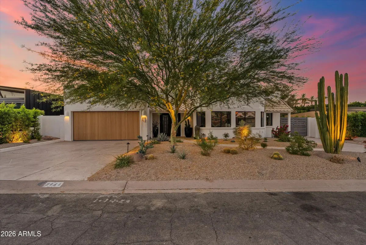 7042 E Orange Blossom Lane, Paradise Valley, AZ 85253 - #1