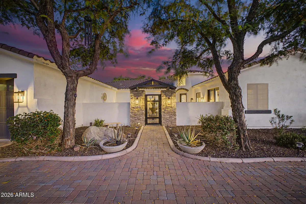 7147 W Angela Drive, Glendale, AZ 85308 - #1
