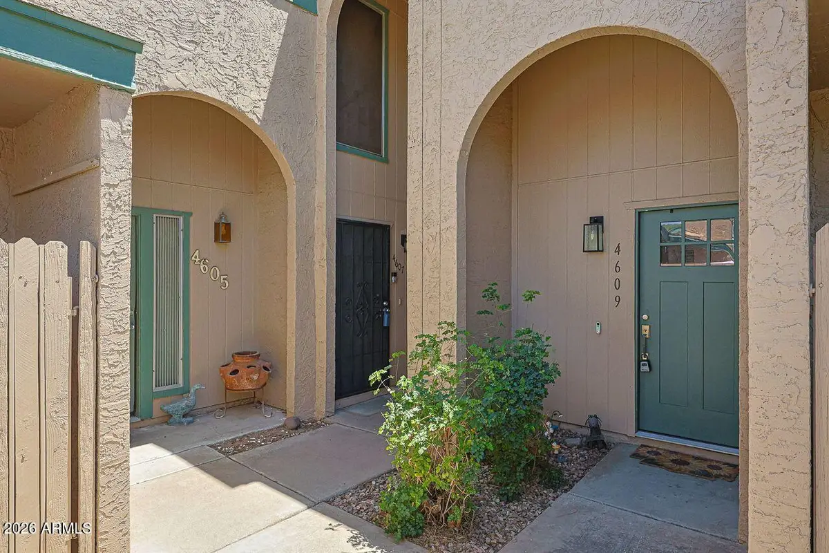 4607 W Continental Drive, Glendale, AZ 85308 - #1