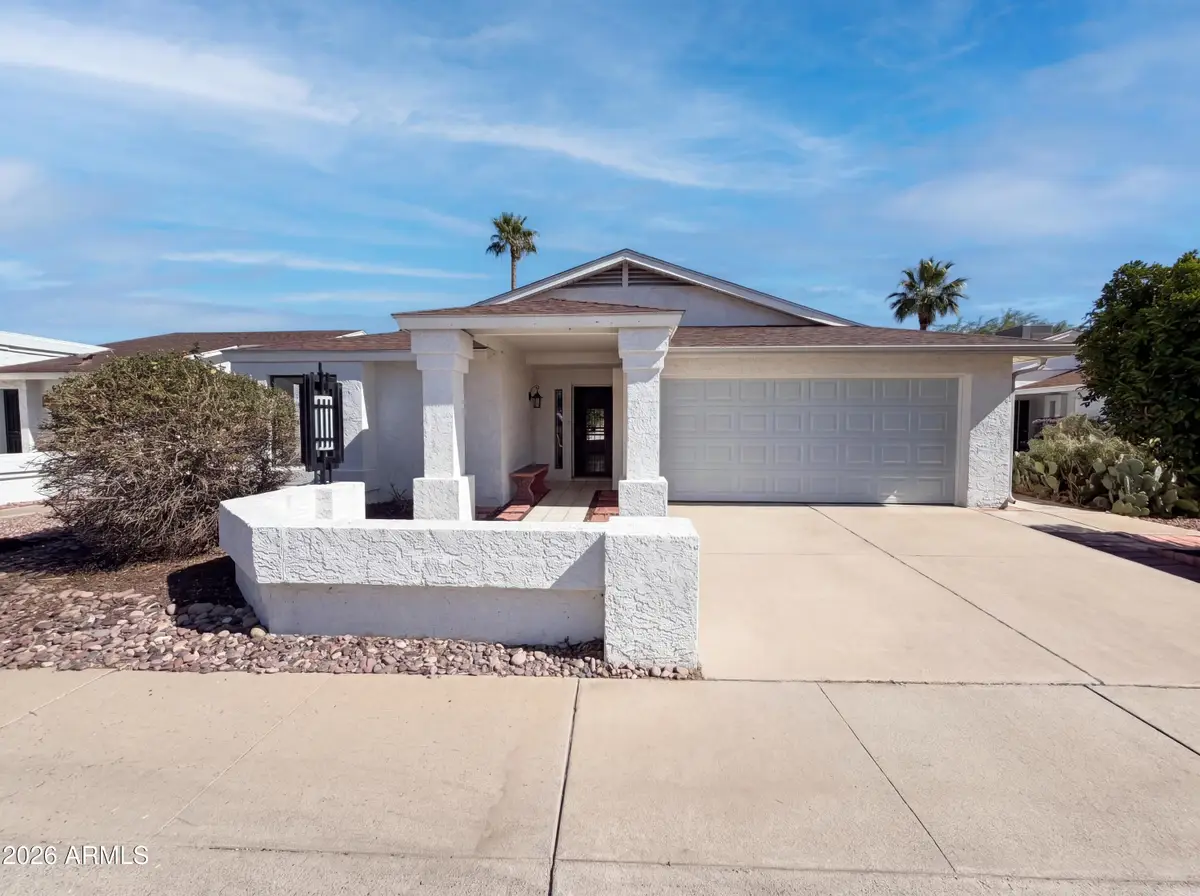 318 W Kings Avenue, Phoenix, AZ 85023 - #1