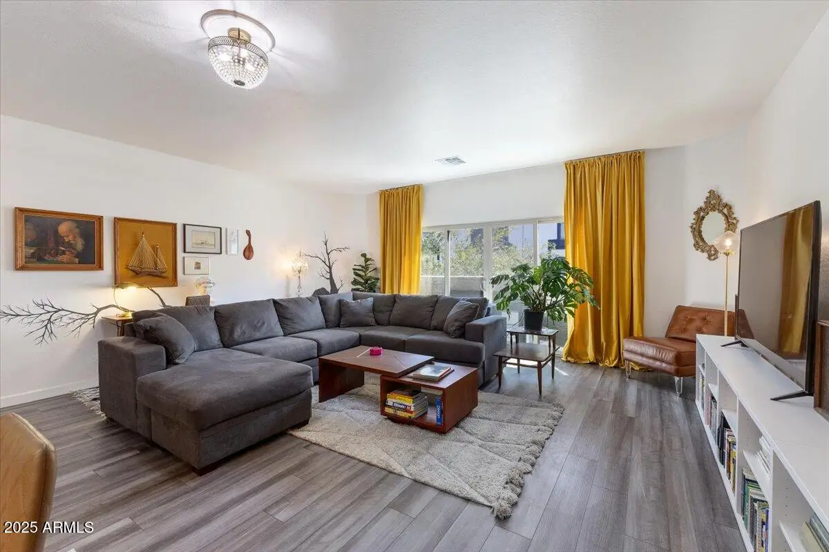 7842 N 20th Glen, Phoenix, AZ 85021 - #1