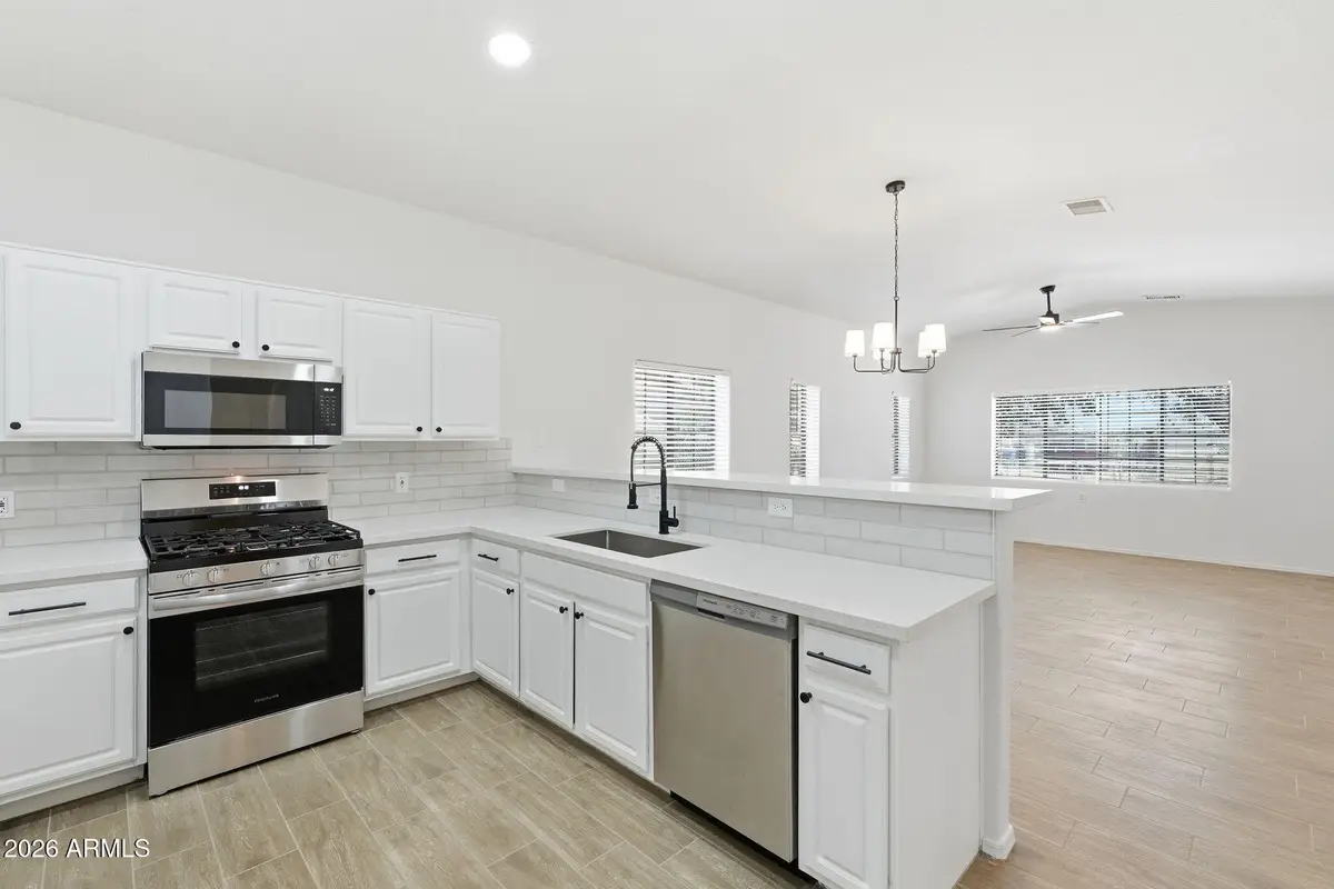 5821 E Calle Magdalena --, Guadalupe, AZ 85283 - #1