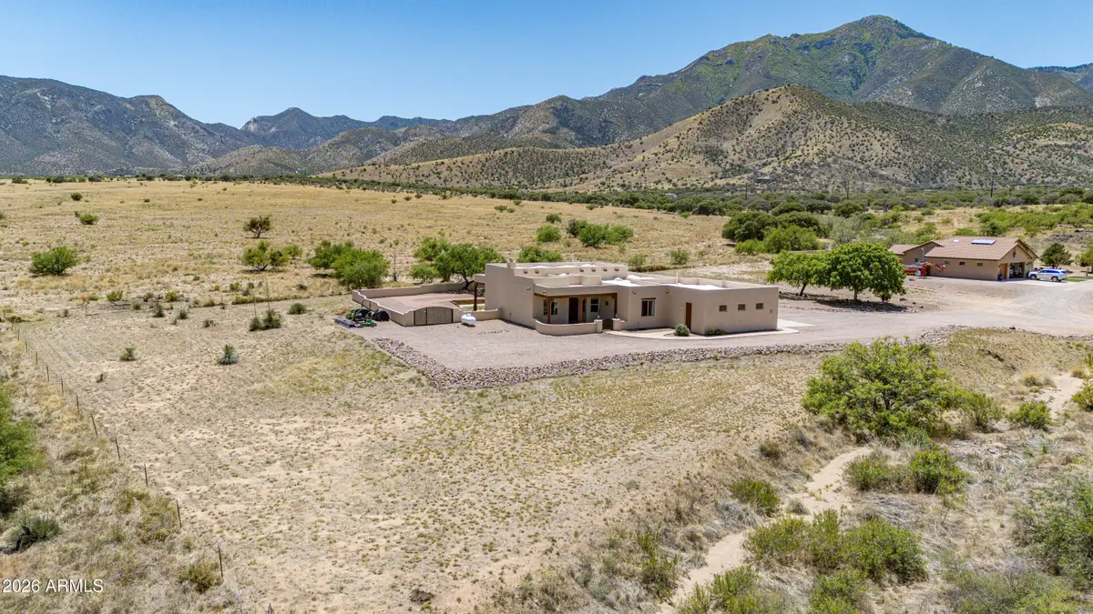 5456 E Pioneer Lane, Hereford, AZ 85615 - #1