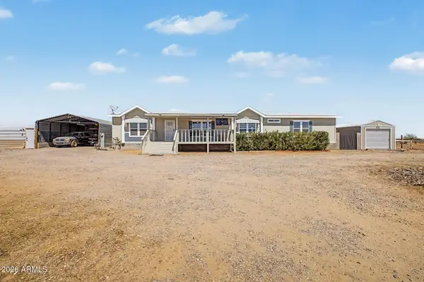 22417 W Dove Valley Road, Wittmann, AZ 85361