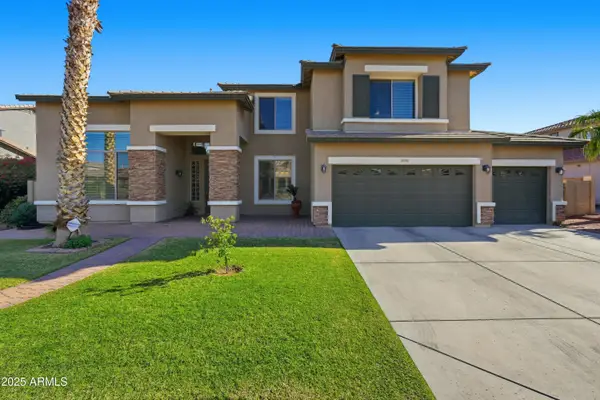 18391 W Port Royale Lane, Surprise, AZ 85388