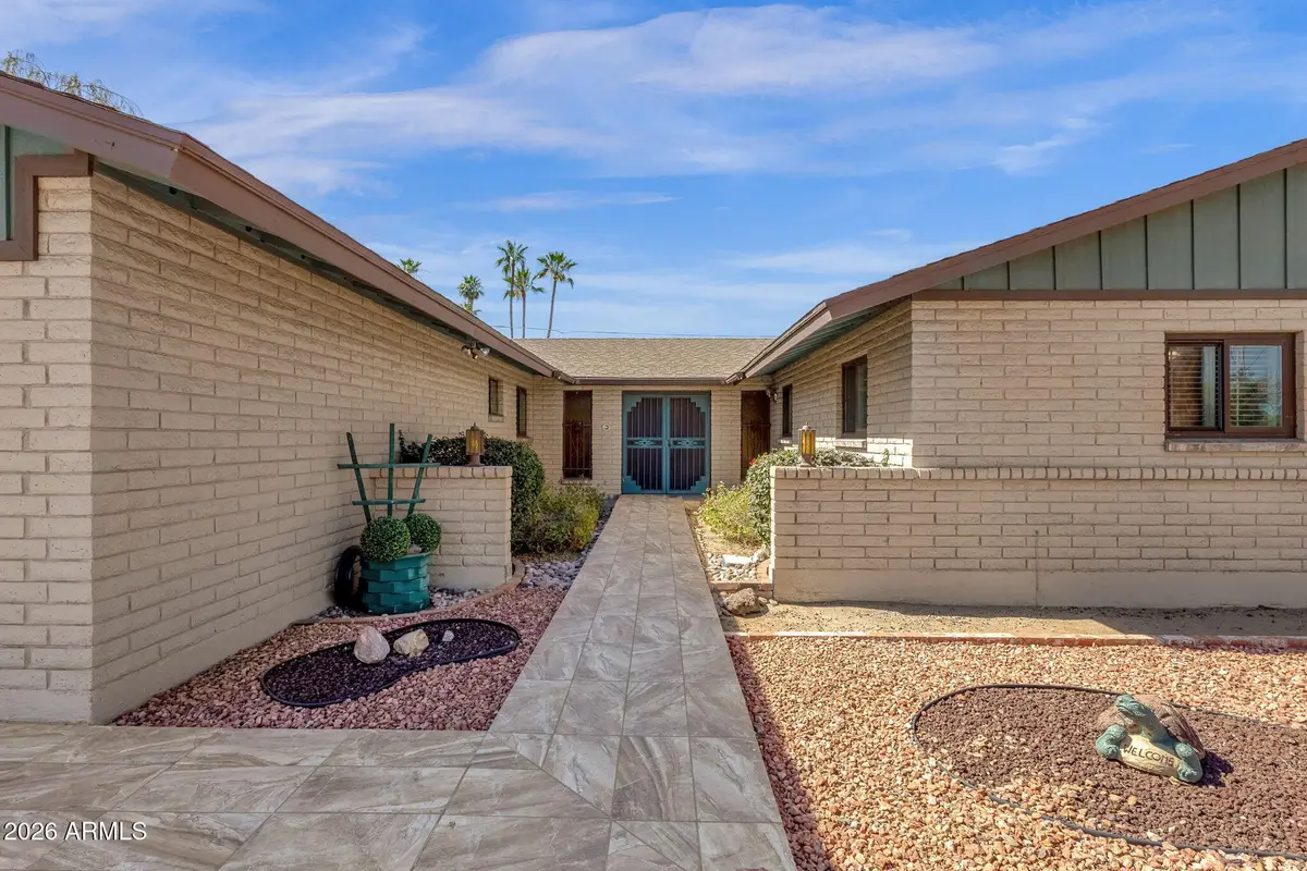 709 E Royal Palm Road E, Phoenix, AZ 85020 - #1