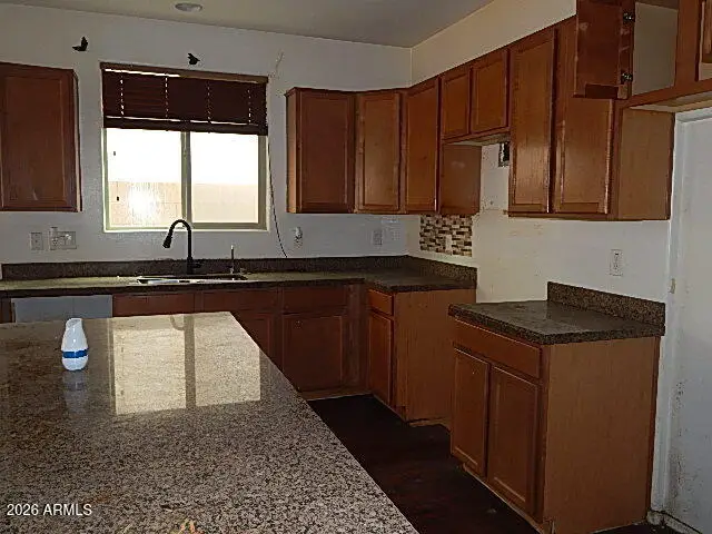 10226 W Levi Drive, Tolleson, AZ 85353 - #3