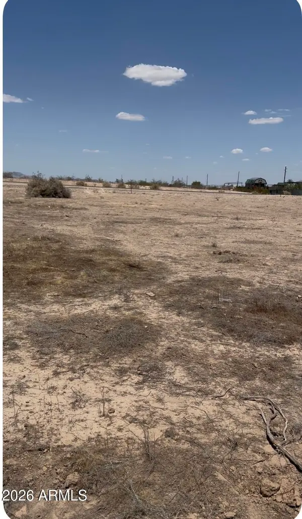 3632x W Lower Buckeye Road, Tonopah, AZ 85354