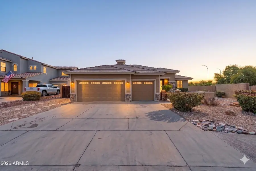 6668 S Garnet Way, Chandler, AZ 85249 - #2