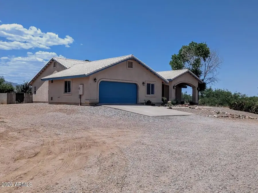 9090 S Tequila Sunrise Road, Hereford, AZ 85615 - #2