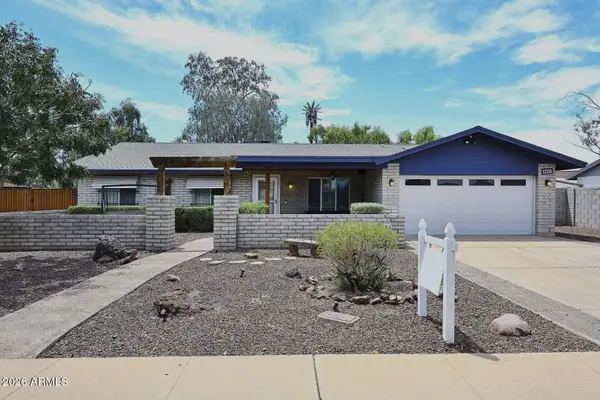 12218 N 50th Avenue, Glendale, AZ 85304