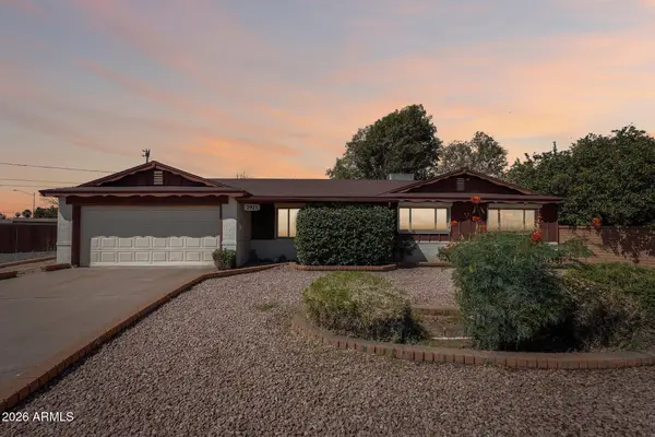 2923 W Windrose Drive, Phoenix, AZ 85029