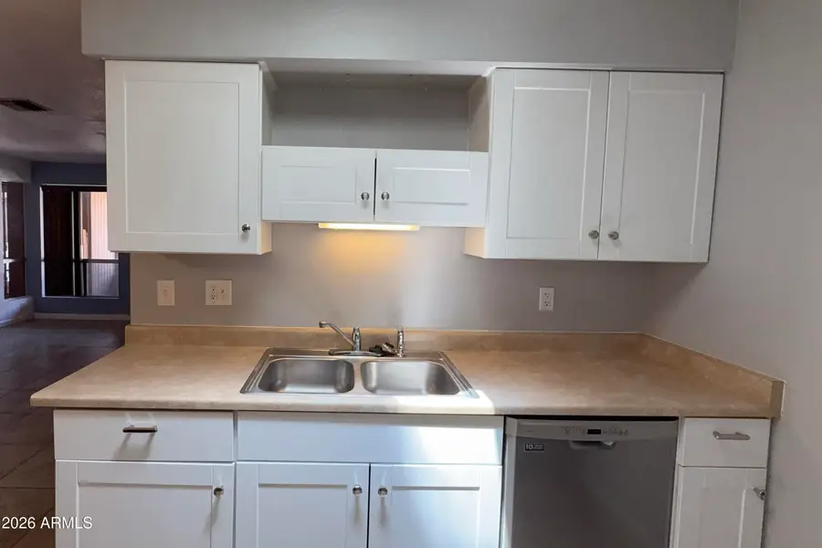 408 W Pontiac Drive #6, Phoenix, AZ 85027 - #3