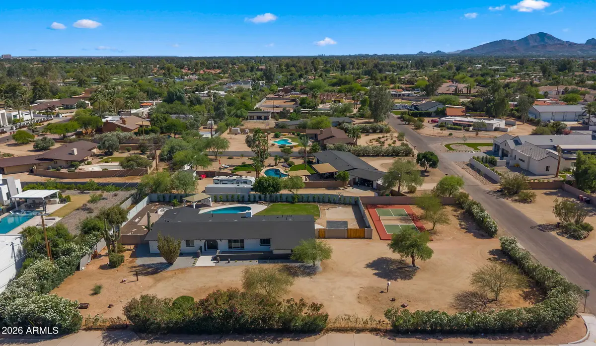 7667 E Cactus Road, Scottsdale, AZ 85260 - #1