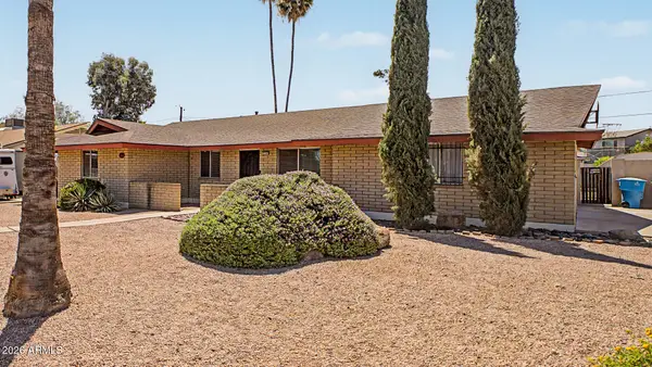 3827 E Shangri La Road, Phoenix, AZ 85028