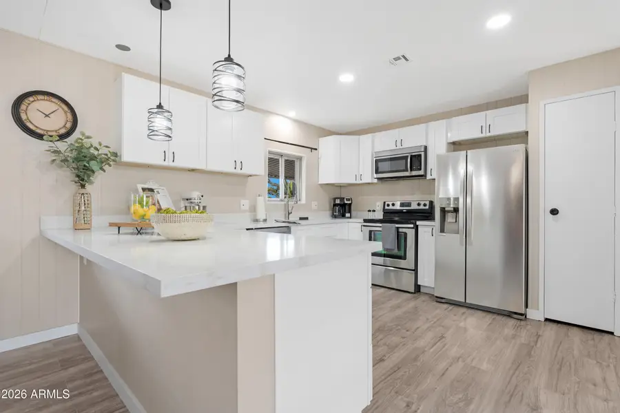 25408 S Montana Avenue, Sun Lakes, AZ 85248 - #2