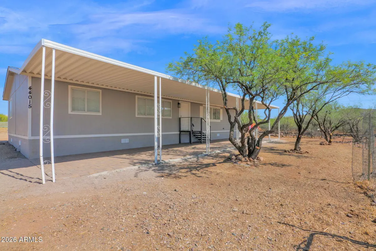 44015 N 12th Street, New River, AZ 85087 - #1