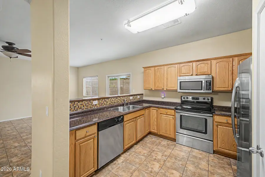 8776 W Dreyfus Drive, Peoria, AZ 85381 - #3