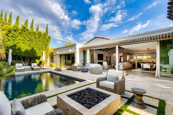 3160 E Stella Lane, Phoenix, AZ 85016